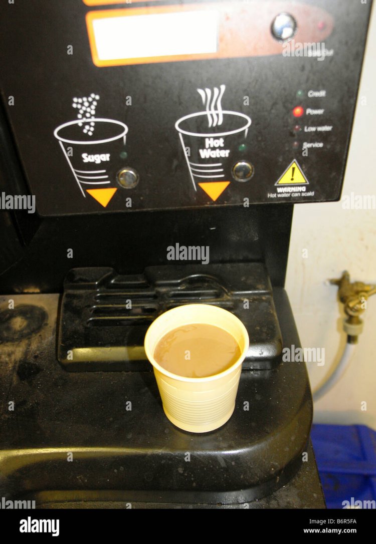 HAY CAFÉ, CAFEEÉ..... el Ministerio de Transporte  de la provincia gastará $7,5 millones en máquinas expendedoras .