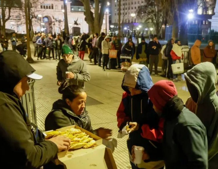 MÁS POBRES, MÁS HAMBRE