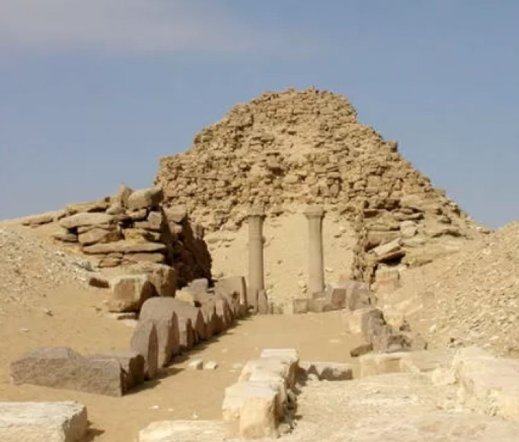 DESCUBREN UN TESORO DE MÁS DE 4500 AÑOS EN LAS PIRÁMIDES DE EGIPTO