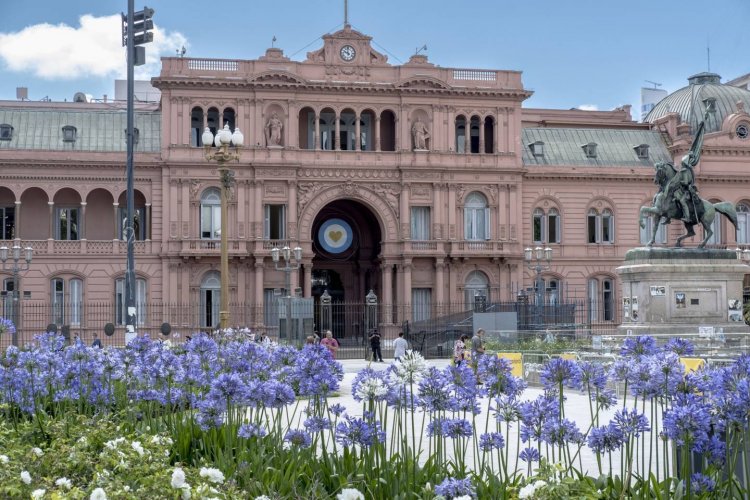 LAS TRANSFERENCIAS A LAS PROVINCIAS CAYERON HASTA UN 99%  EN EL PRIMER SEMESTRE 2024