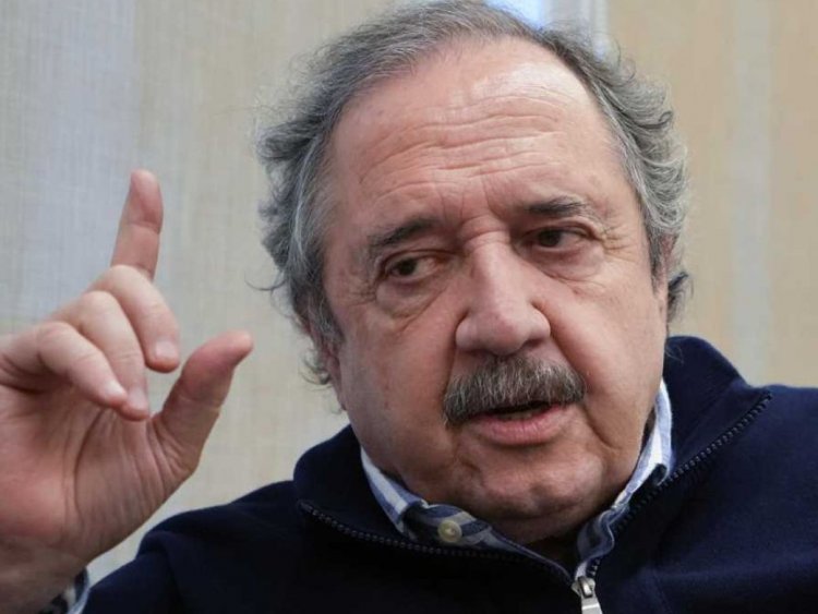 "RICARDITO" ALFONSÍN NO QUIERE QUEDAR AFUERA . El ex embajador lanza su espacio y apoya a Kicillof.