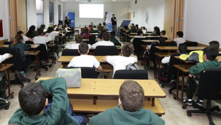 PROVINCIA: COLEGIOS PRIVADOS NO PUEDEN PAGAR  SUBA SALARIAL DOCENTE