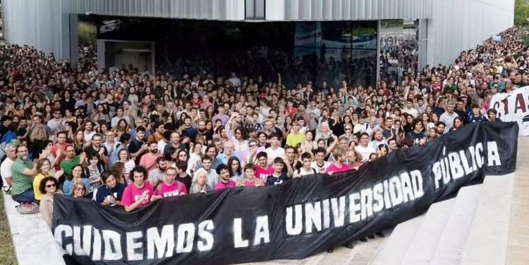 CLAVES PARA ENTENDER EN QUÉ CONSISTE  EL CONFLICTO  UNIVERSITARIO