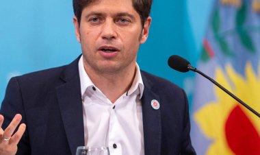 “EL FUTURO ES CON AXEL” .  Reza el slogan de campaña del gobernador bonaerense