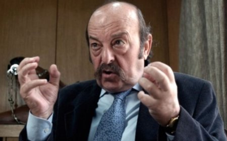 JULIO BÁRBARO ASEGURÓ QUE :  “NÉSTOR Y CRISTINA FUERON ALCAHUETES DE LOS MILITARES”