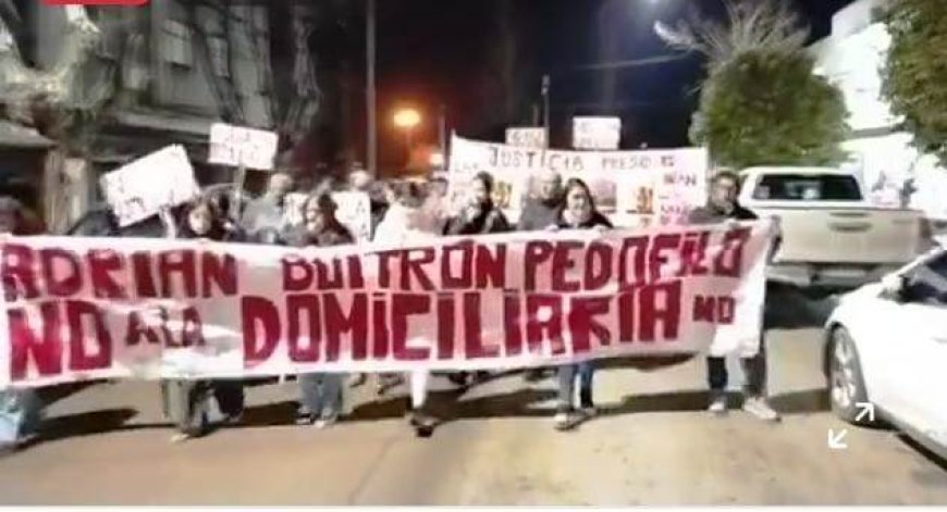 MARCHA DE LA BRONCA EN OTAMENDI. Vecinos piden que se revoque la prisión domiciliaria a un pedofilo