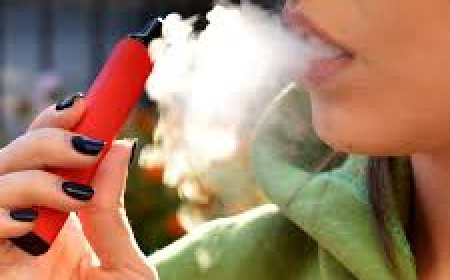 EL 9 % DE LOS ADOLESCENTES ENTRE 13 Y 19 AÑOS  CONSUME CIGARRILLOOS ELECTRÓNICOS