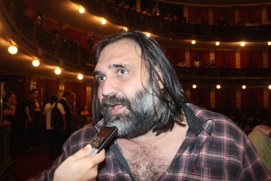 PRESIONADO POR LAS BASES,  BARADEL TUVO QUE ADHERIR AL ANUNCIADO PARO DOCENTE