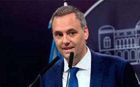 BREVES DE LA POLÍTICA