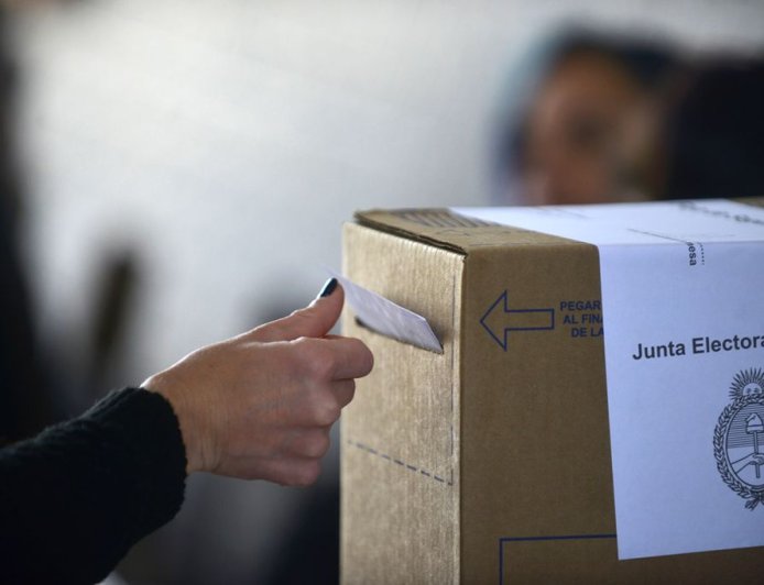 INTENDENTES VUELVEN A LA ATAQUE CON LA RELECCIÓN INDEFINIDA