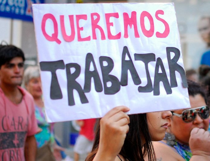 SUBIÓ LA DESOCUPACIÓN EN EL ÚLTIMO TRIMESTR DE 2025