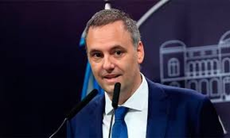 EL  "CASO ADORNI"  SACUDE LA IMAGEN DEL GOBIERNO. El 7 de cada 10 no cree en la versión del funcionario.