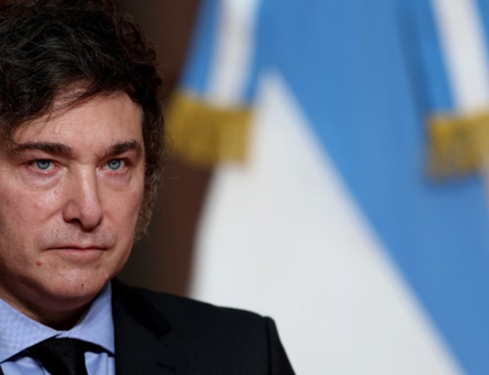 JAVIER MILEI:  "SABEMOS QUE LOS ÚLTIMOS MESES FUERON DUROS (pero) NO NOS VAN A PSICOPATEAR"