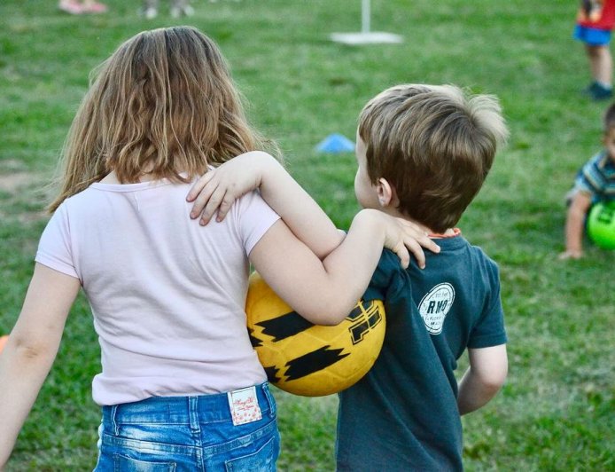 CONTRASTES EN LA CALIDAD DE VIDA INFANTIL. Mejora en sectores vulnerables y retroceso en clase media