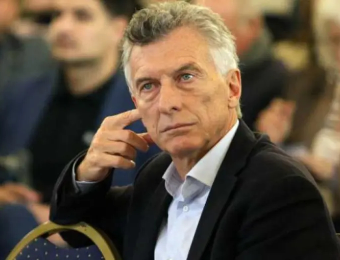EL PRO LE MARCA LA CANCHA AL GOBIERNO ?