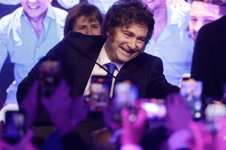 UNA ENCUESTA MIDIÓ LAS CHANCES DEL PRESIDENTE  MILEI DE SER REELECTO