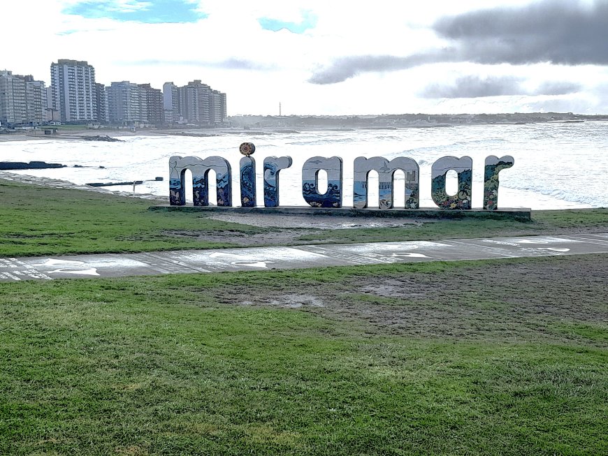 EL PJ Y LA COALICIÓN CÍVICA APROBARON CEDER  A UN SINDICATO UN PREDIO FRENTE AL MAR SIN PAGO DE CANON