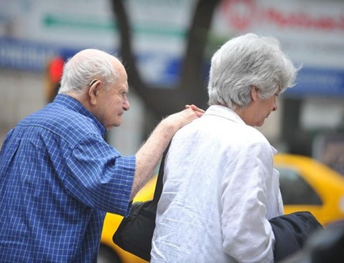SEGÚN LA UCA CRECE LA VULNERABILIDAD ECONÓMICA EN ADULTOS MAYORES