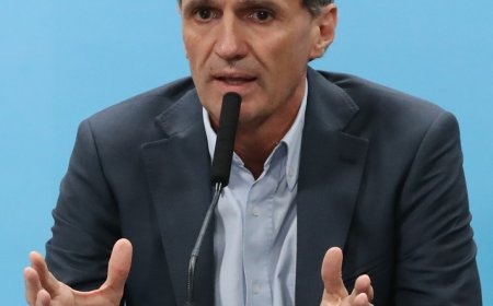 LA CÁMPORA CRITICÓ  A KATOPODIS POR AUMENTO DE LA LUZ
