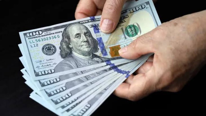 PROPONEN CREAR IMPUESTO AL DOLAR PARA BAJAR IVA EN ALIMENTOS