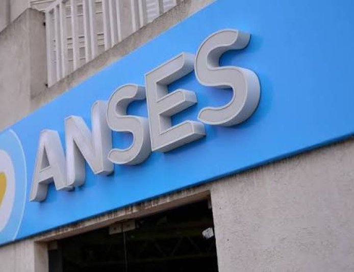AYUDA  DE ANSES PARA TRABAJADORES QUE COBREN MENOS DE  $ 3,2 MILLONES